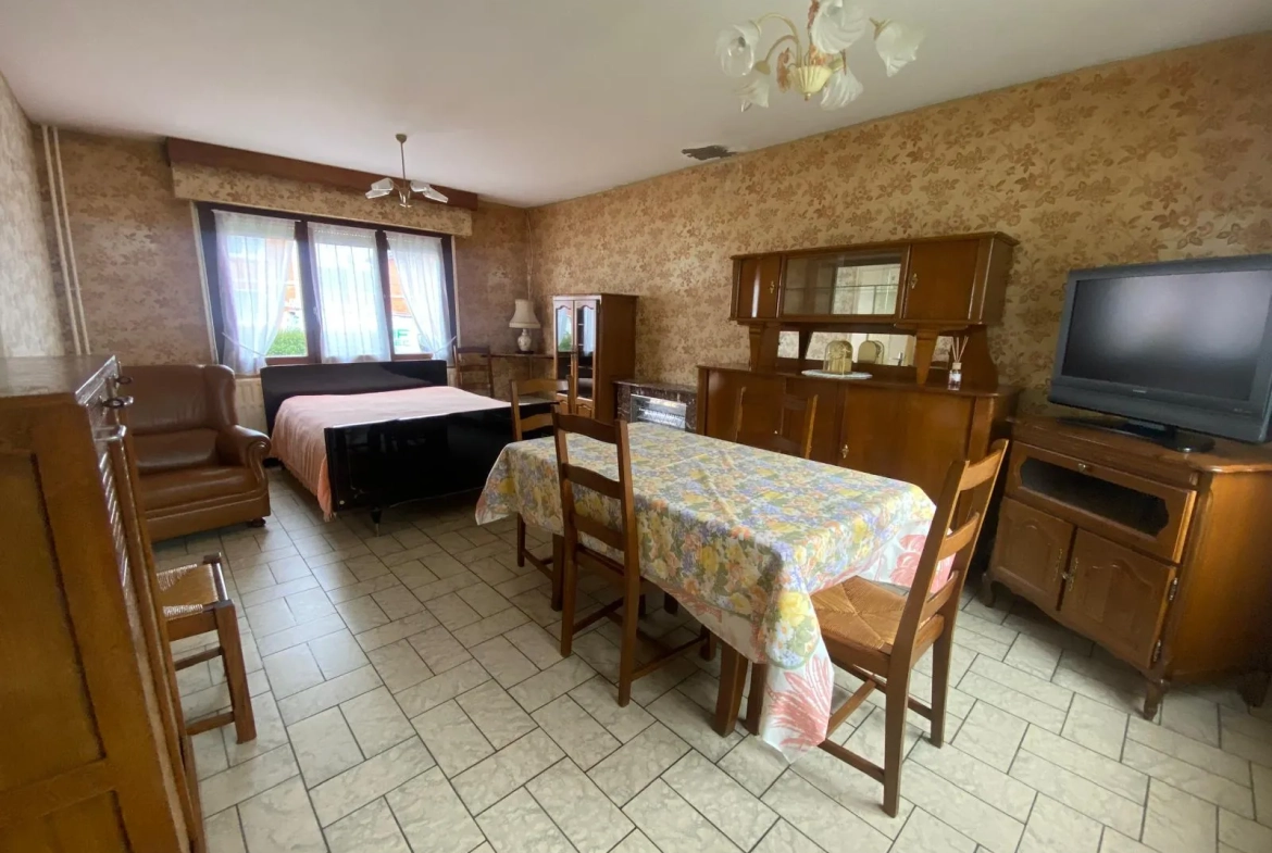 Maison à vendre à Moreuil avec jardin, 3 chambres, garage et quartier calme 