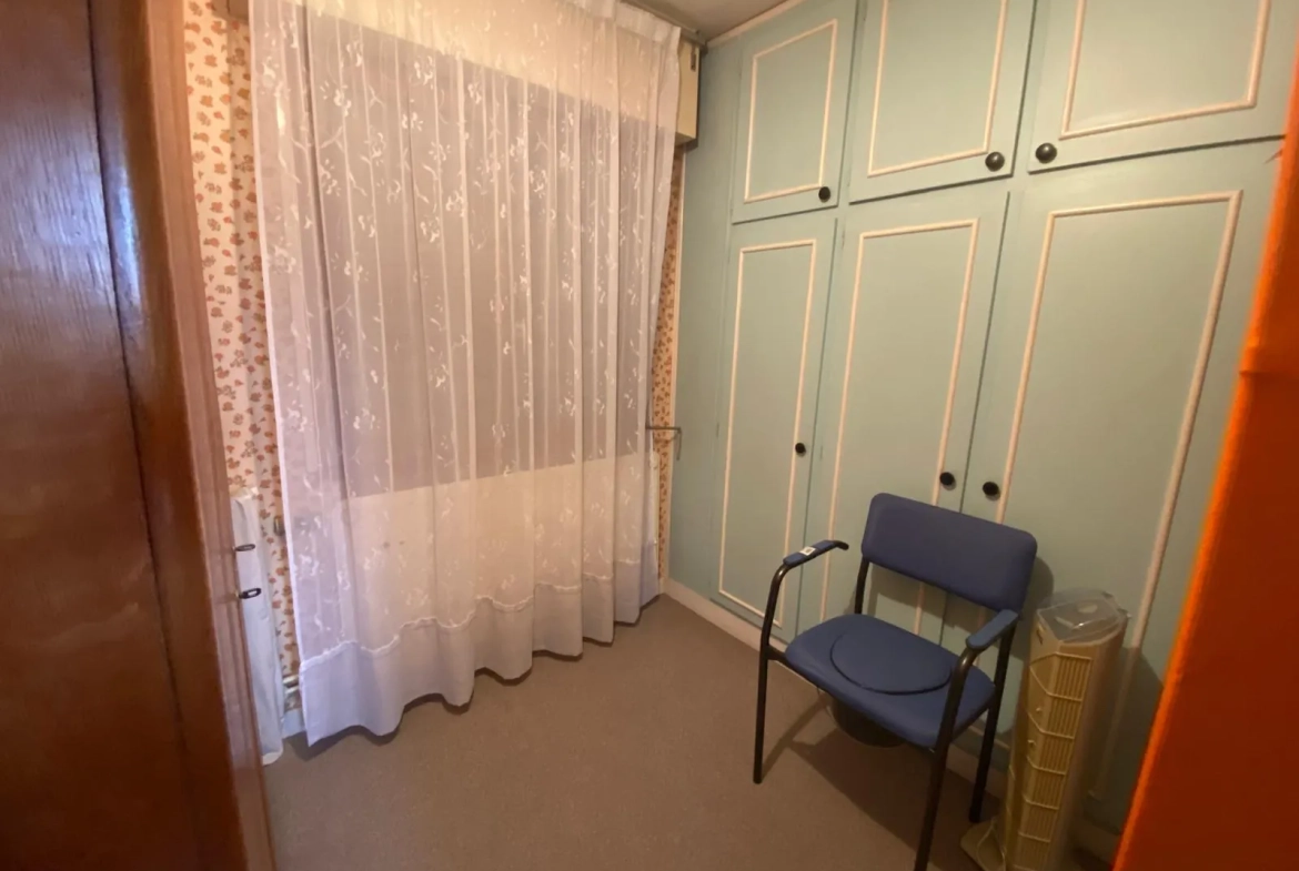 Maison à vendre à Moreuil avec jardin, 3 chambres, garage et quartier calme 