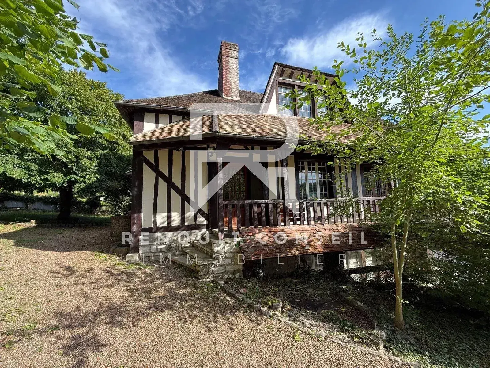 Superbe maison normande à Saint Vigor - 255 m² avec terrain de 1700 m² 