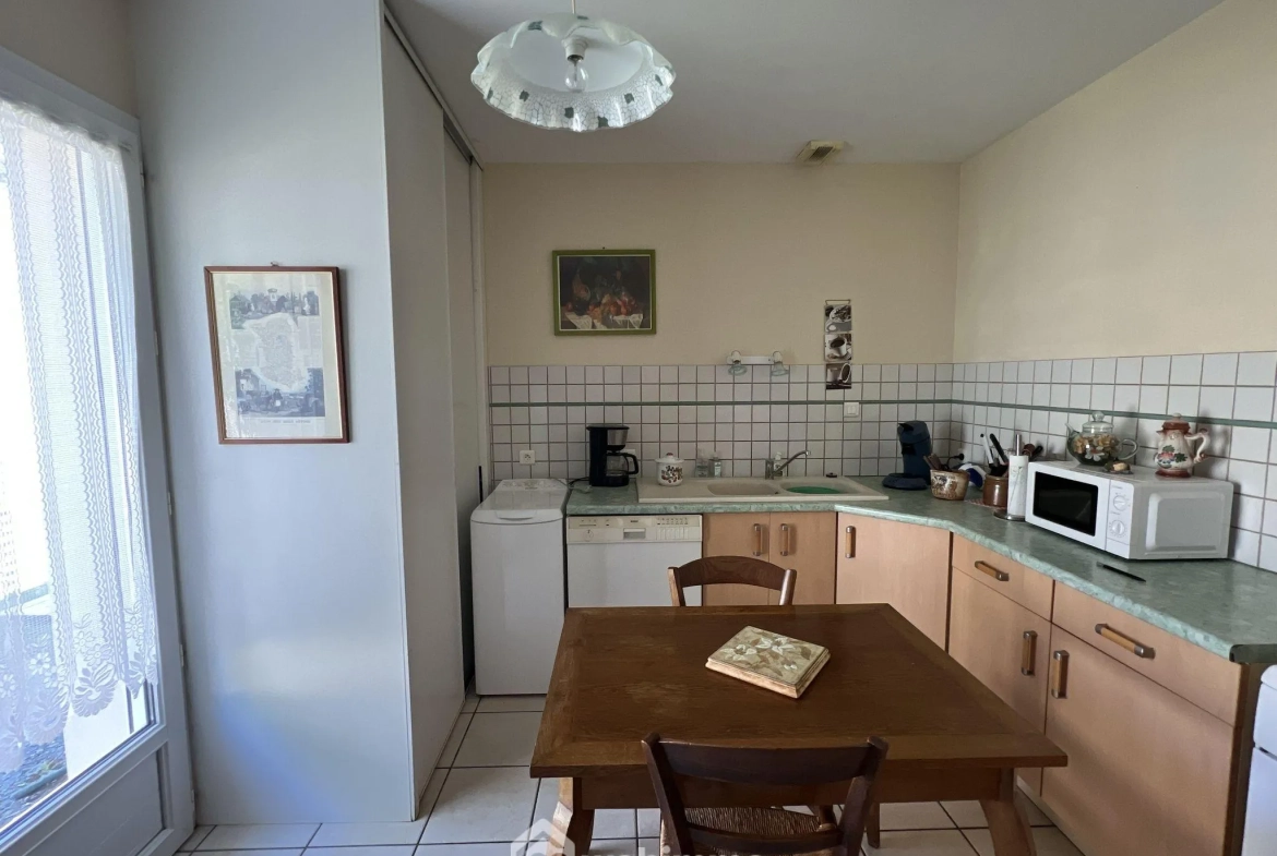 Belle maison de plain-pied de 101 m² à Saint-Pardoux avec garage et terrasse 
