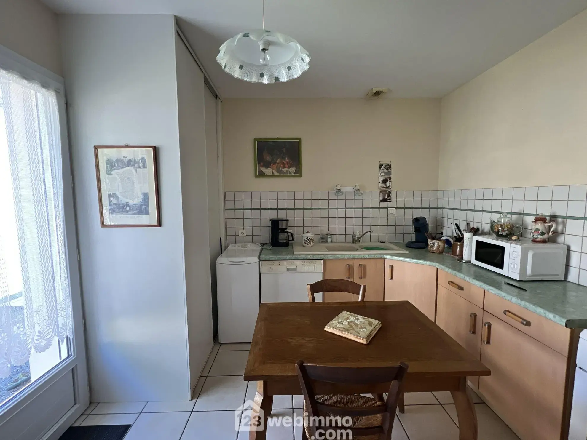 Belle maison de plain-pied de 101 m² à Saint-Pardoux avec garage et terrasse 