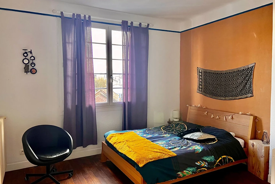 Appartement T3 de 77 m² à Pau avec balcon, cave et parking à vendre 
