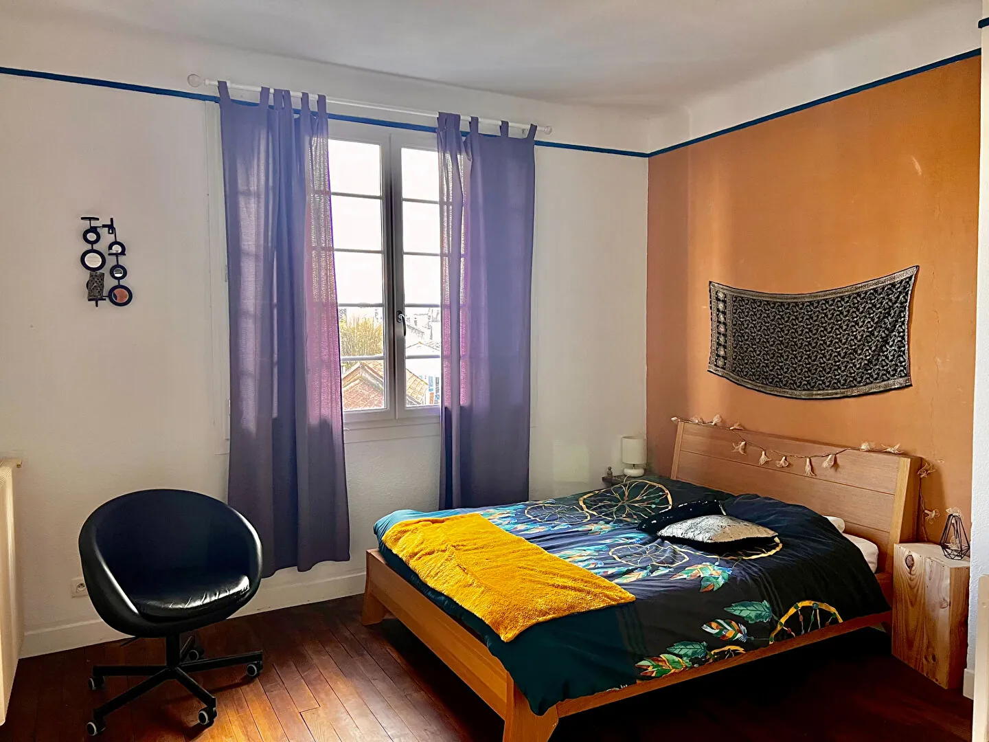Appartement T3 de 77 m² à Pau avec balcon, cave et parking à vendre 