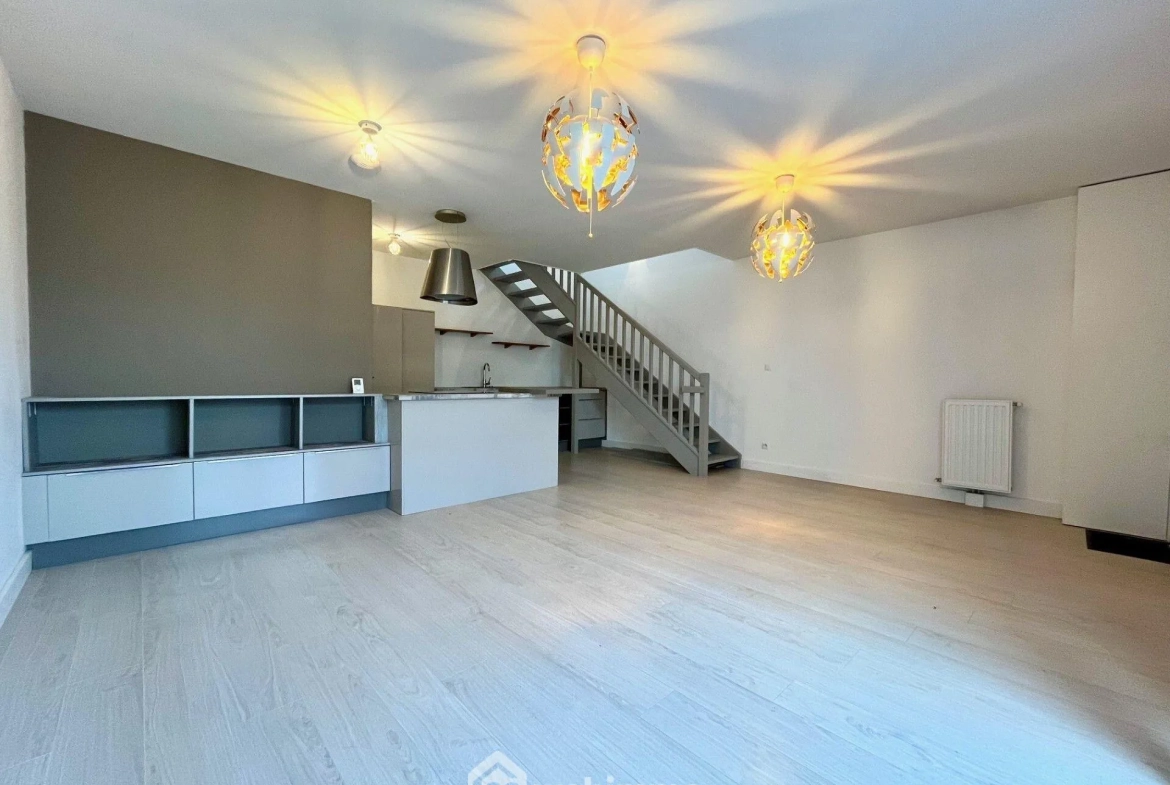 Charmant duplex de 63m² à Bruges avec jardin et parking privé 