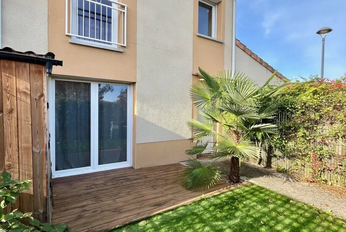 Charmant duplex de 63m² à Bruges avec jardin et parking privé 