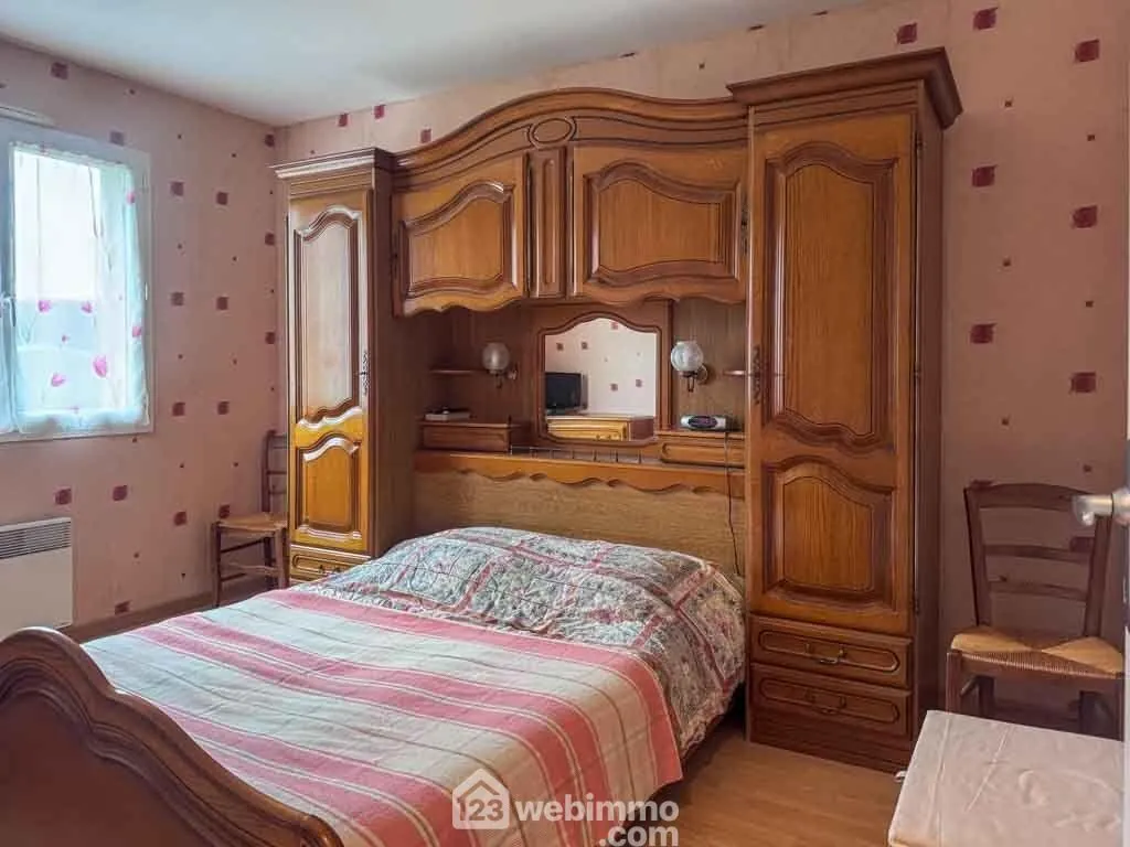 Maison récente 3 chambres à vendre à Sèvremont, Vendée dans secteur calme 