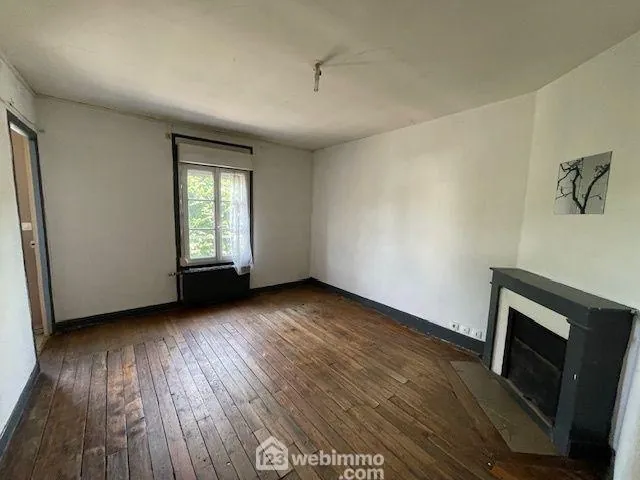 Maison mitoyenne à Noyon proche centre-ville - 71m² à prix attractif 