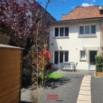 Charmante maison de ville de 61 m² à Roanne avec terrasse et deux chambres