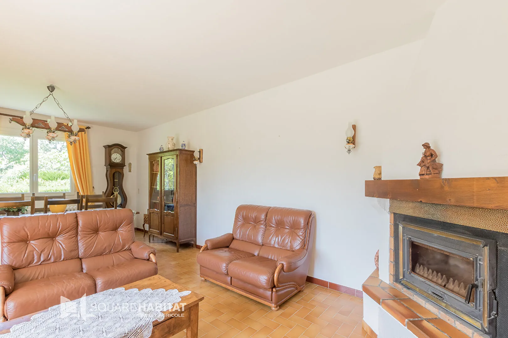 Maison 110 m² avec jardin à Laragne Monteglin - 3 chambres, sous-sol, véranda 