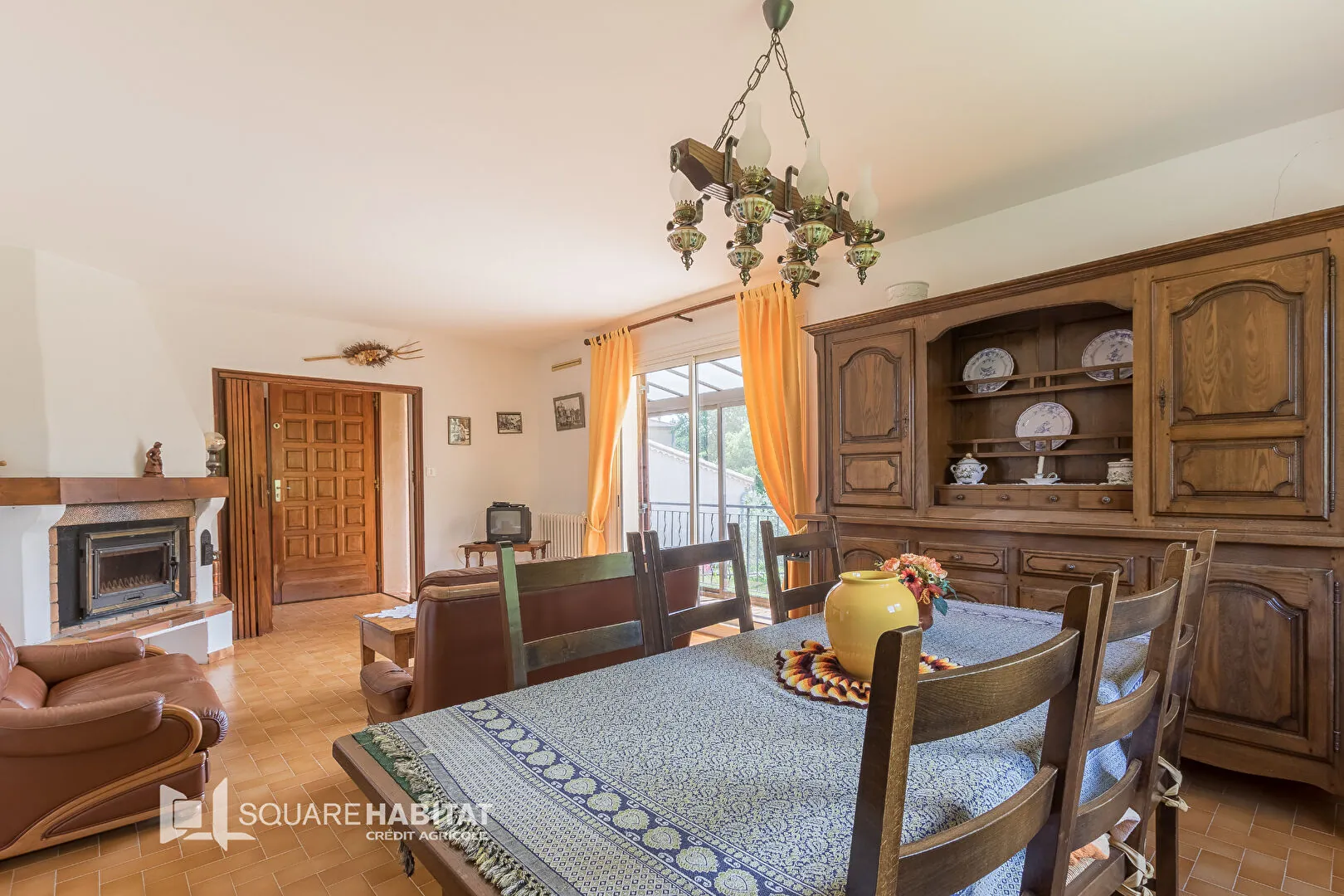 Maison 110 m² avec jardin à Laragne Monteglin - 3 chambres, sous-sol, véranda 