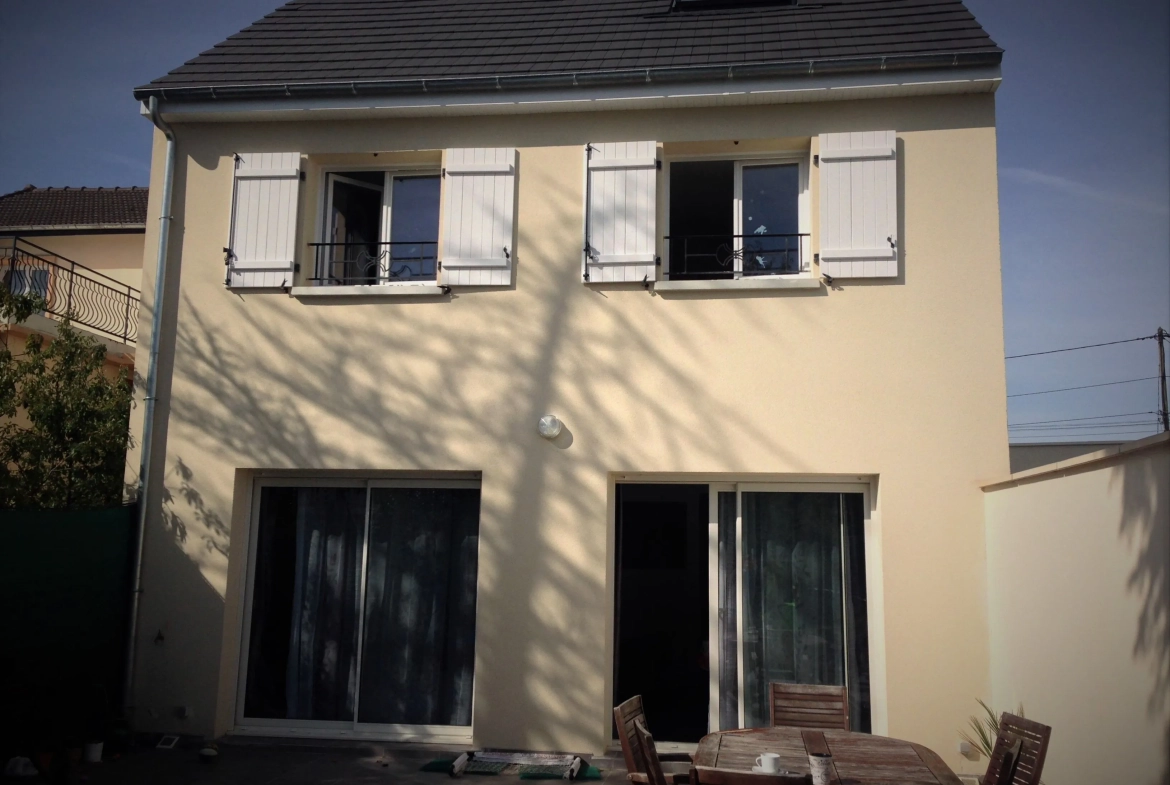 Maison neuve 82 m² avec 1 à 3 chambres proche Coulommiers 