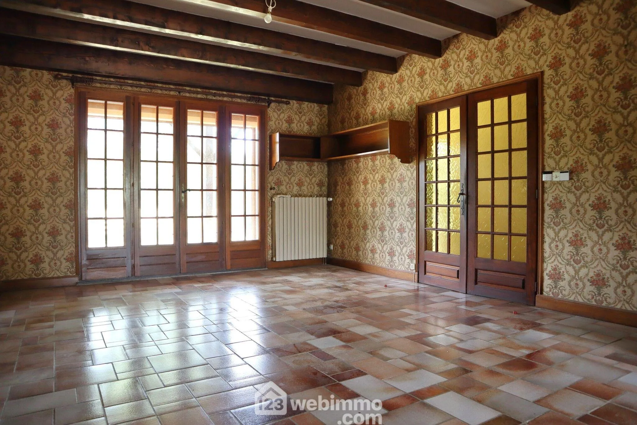 Maison plain-pied avec sous-sol à Bignoux sur terrain de 2187 m² 