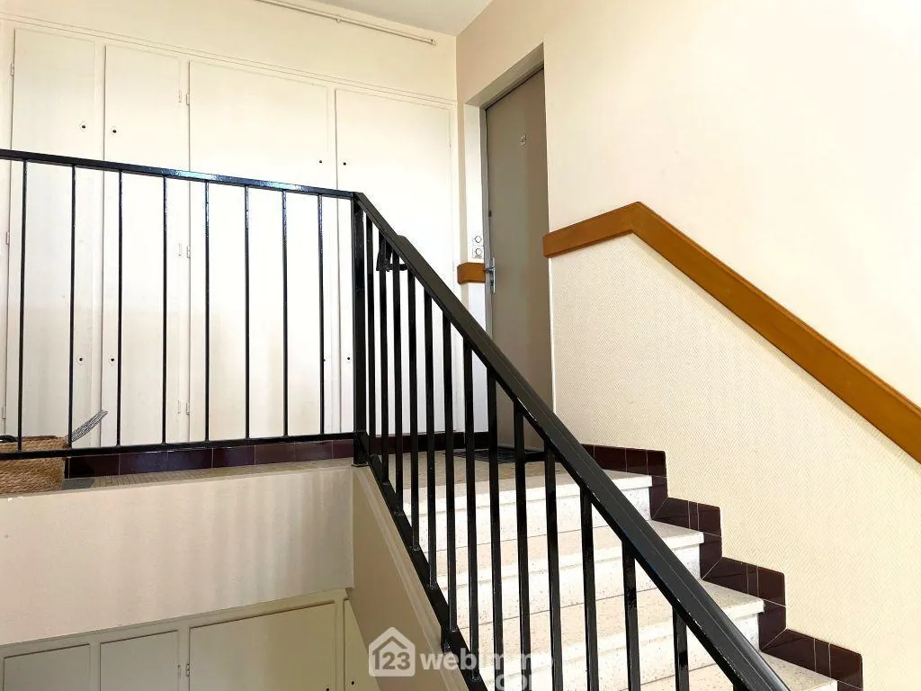 Appartement T4 à Richelieu - 76 m² avec garage et proximité écoles 