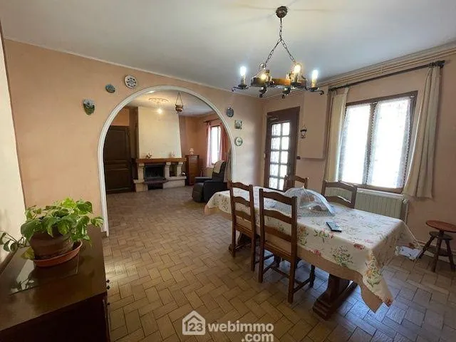 Belle maison de plain-pied à vendre à Noyon - Compiègne, jardin paysager 