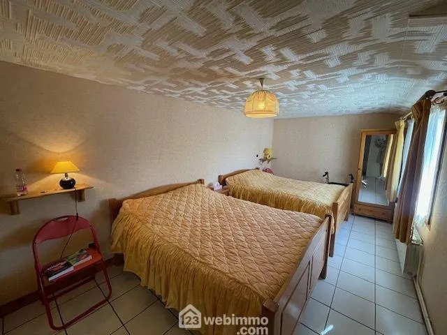 Belle maison de plain-pied à vendre à Noyon - Compiègne, jardin paysager 