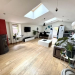 Appartement rénové avec 2 chambres à Épinal - parking privé et lumineux