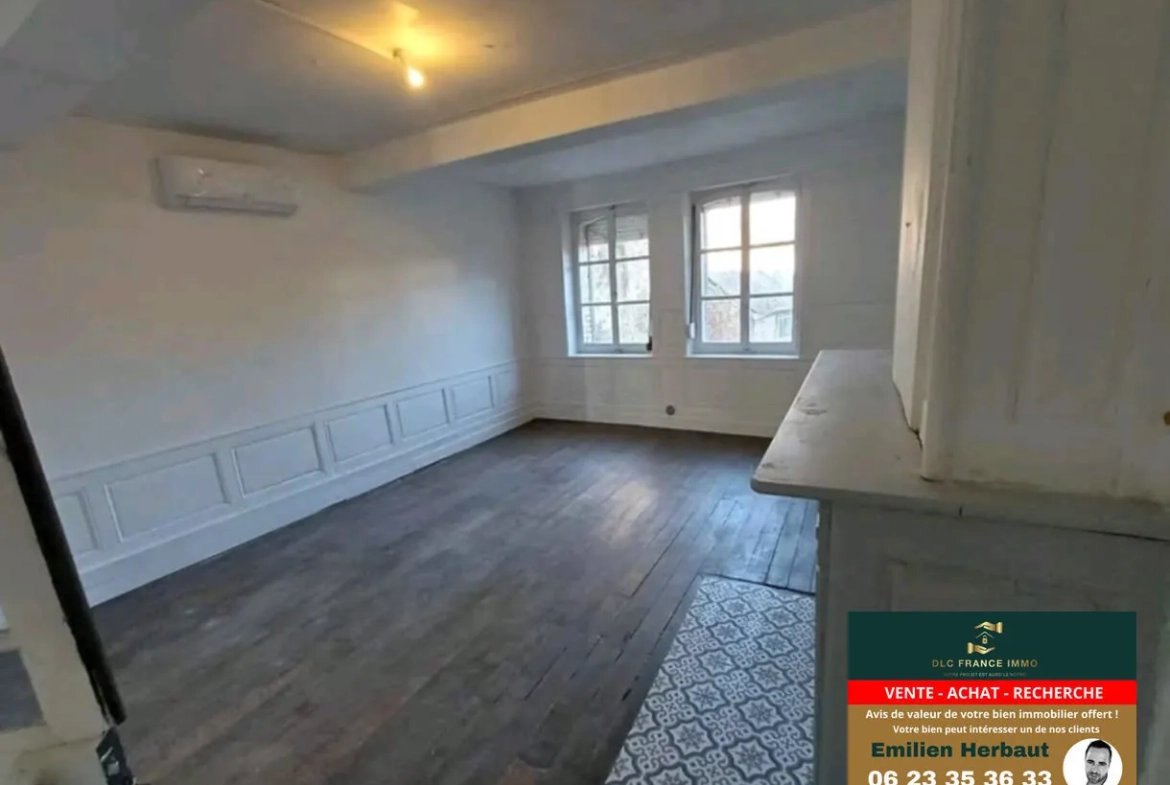 Immeuble à rénover avec local commercial et potentiel duplex à Avesnes-sur-Helpe 