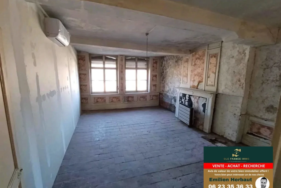 Immeuble à rénover avec local commercial et potentiel duplex à Avesnes-sur-Helpe 
