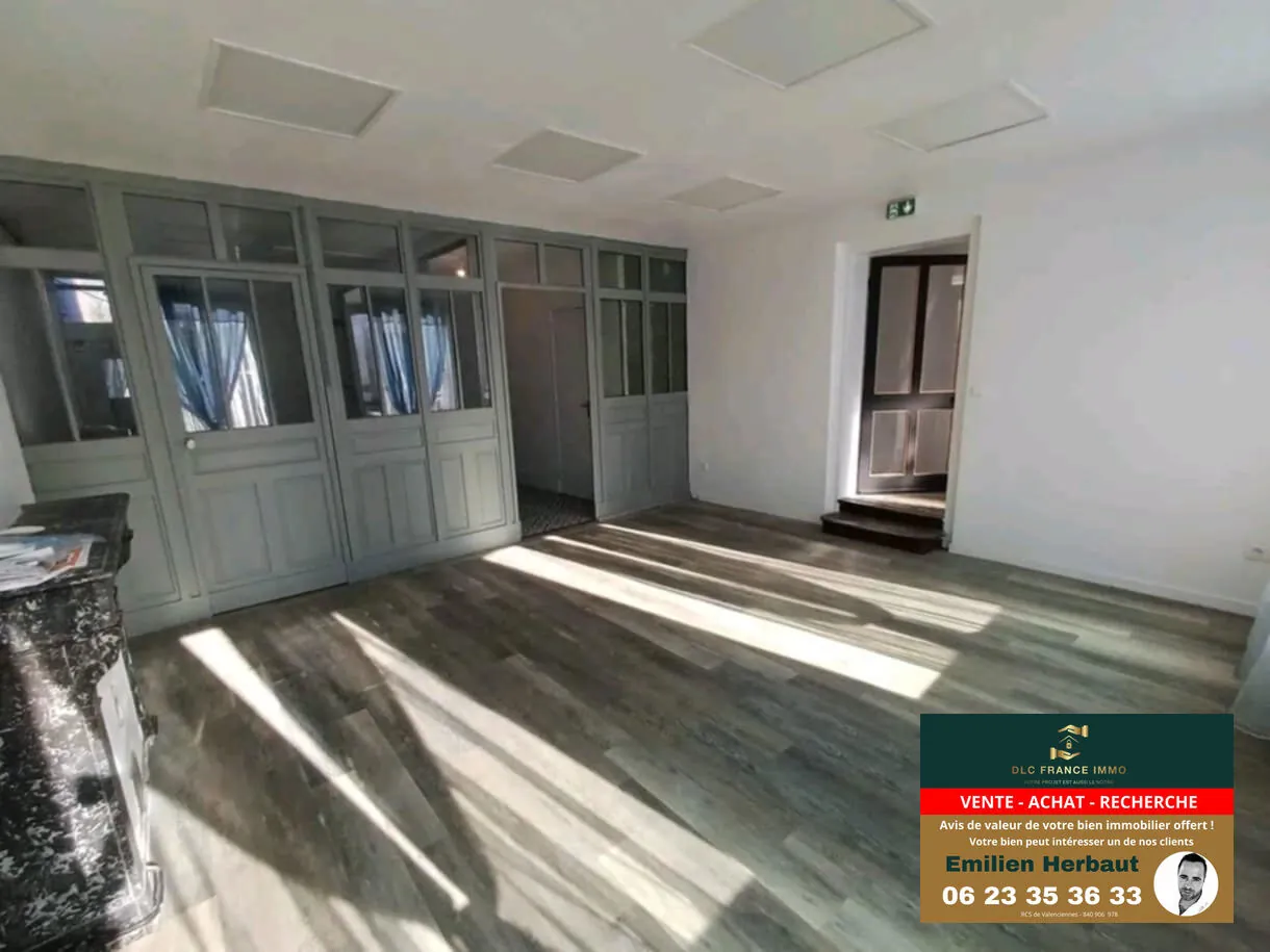 Immeuble à rénover avec local commercial et potentiel duplex à Avesnes-sur-Helpe 