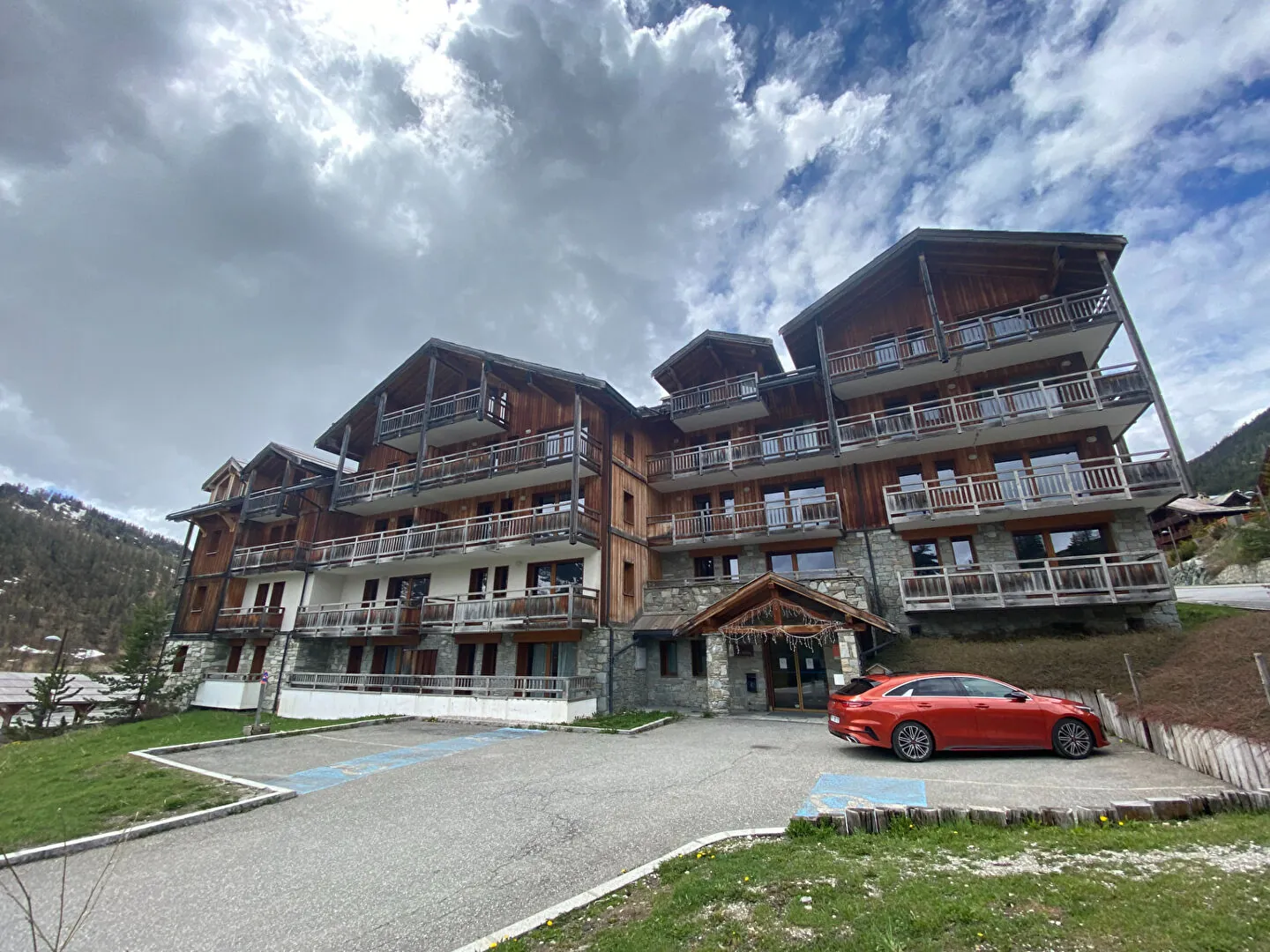 Appartement 2 pièces à Montgenèvre avec bail commercial jusqu'en 2029 