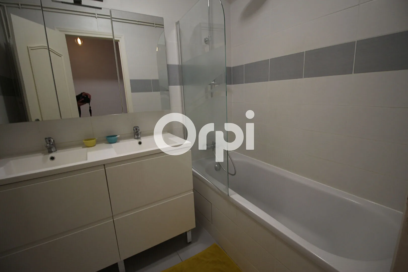 Appartement 4 pièces rénové à Pau - Résidence de France, 84,84 m² 
