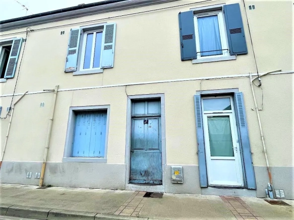 Appartement 2 pièces à vendre à Roanne – Bon état et potentiel locatif