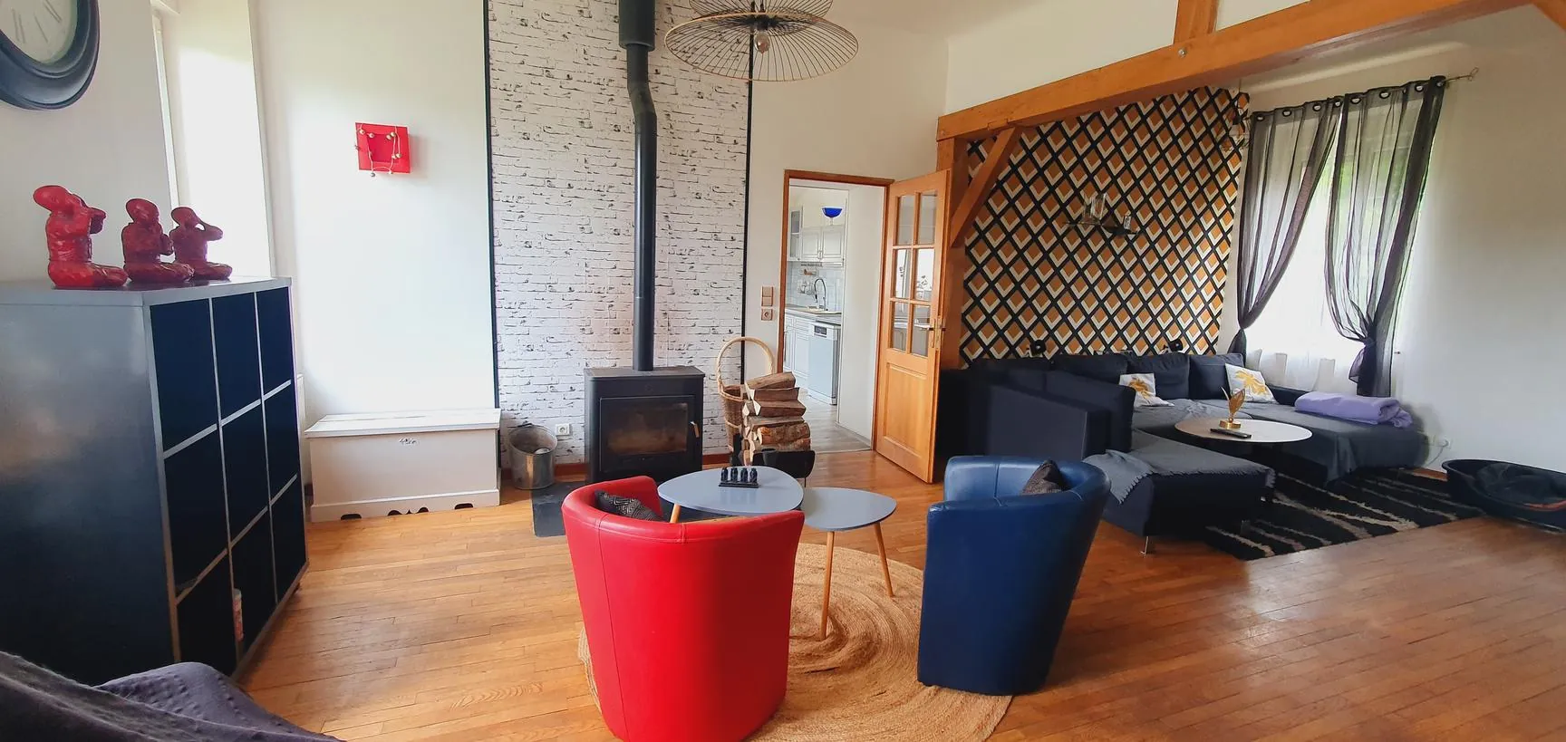 Belle maison rénovée avec 4 chambres, jardin de 800 m², garage et cave à Laveline-Devant-Bruyères 