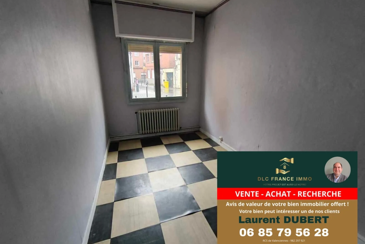 Local commercial avec parking et accès privé, centre de Valenciennes 