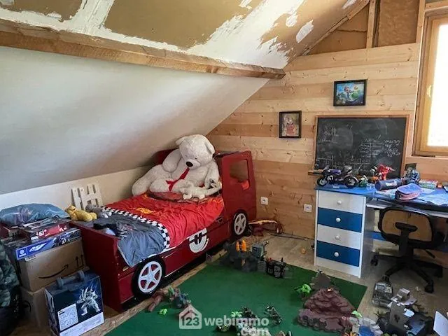 Maison à rénover de 87 m² à Beaurains-lès-Noyon - Opportunité à petit prix 