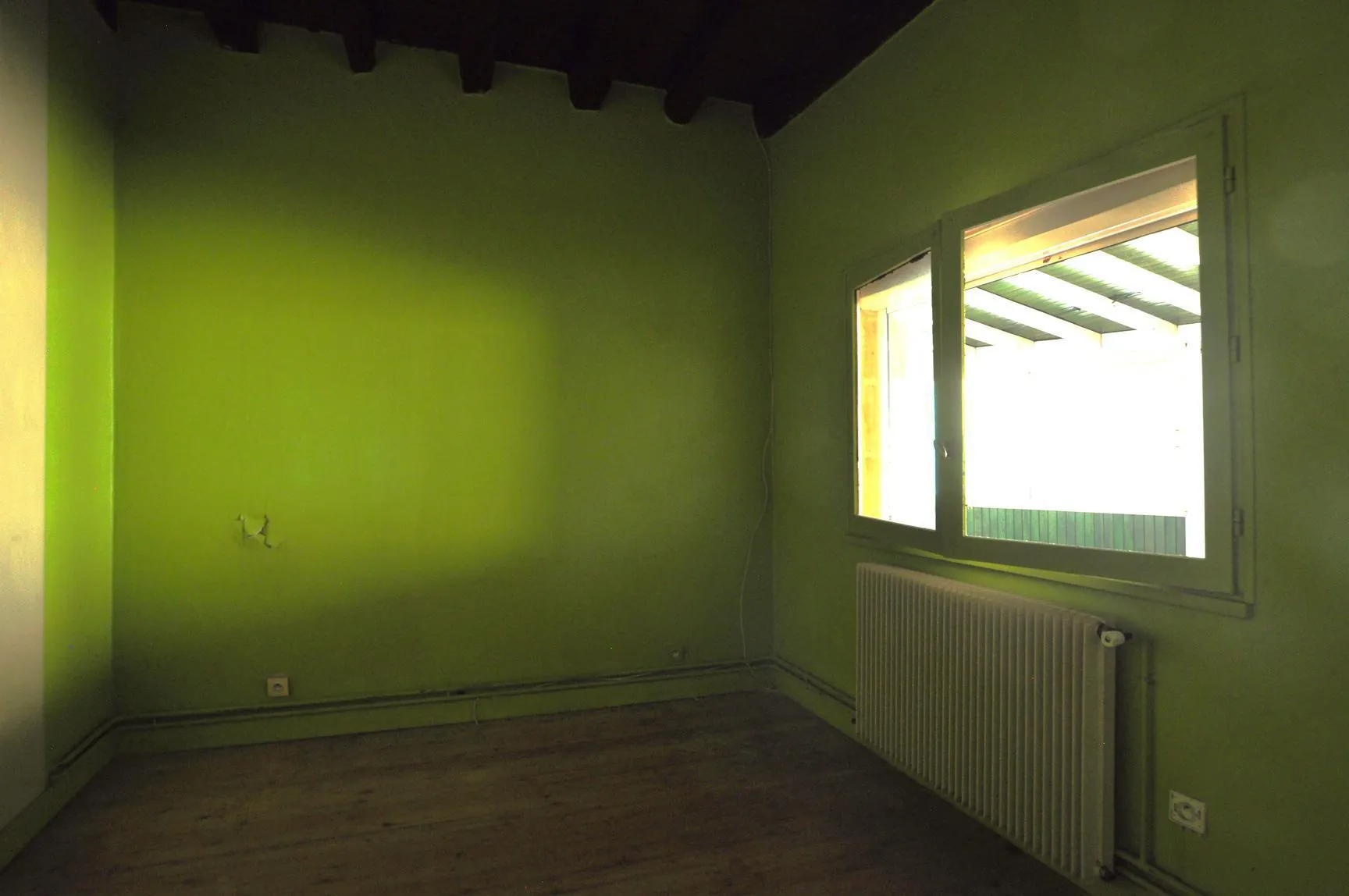 Maison en pierre à Langoiran avec potentiel de rénovation et grands volumes 