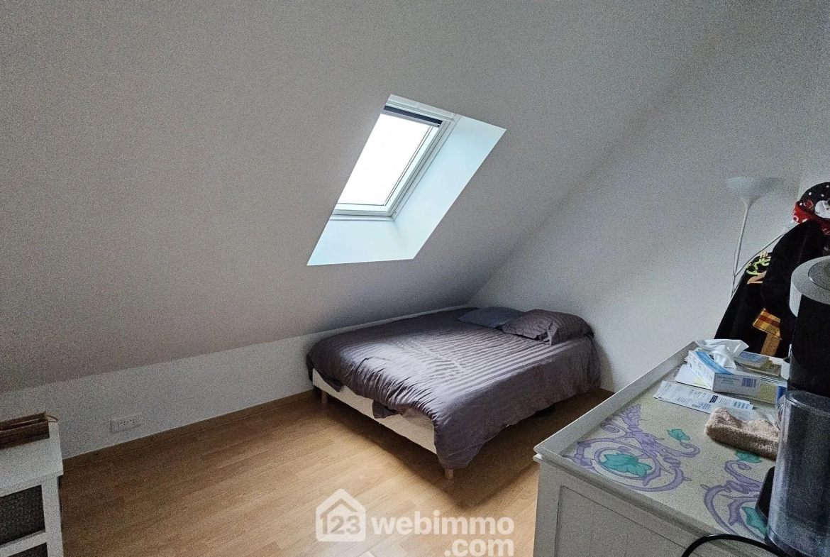 Charmant appartement rénové de 58 m² à Fontainebleau avec parking et cave 