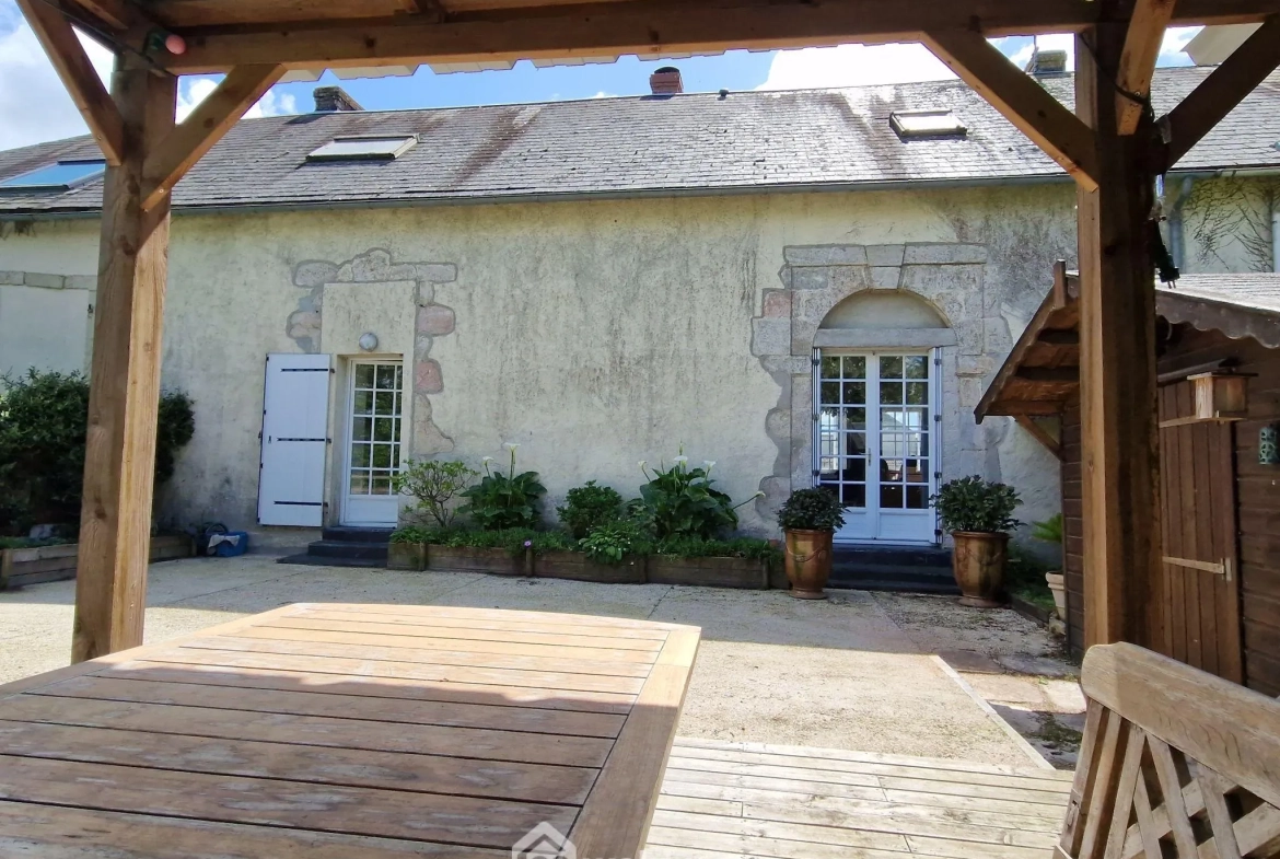 Charmante maison ancienne de 1773 au cœur de La Mothe-Achard 