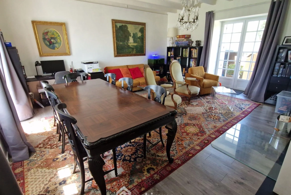 Charmante maison ancienne de 1773 au cœur de La Mothe-Achard 