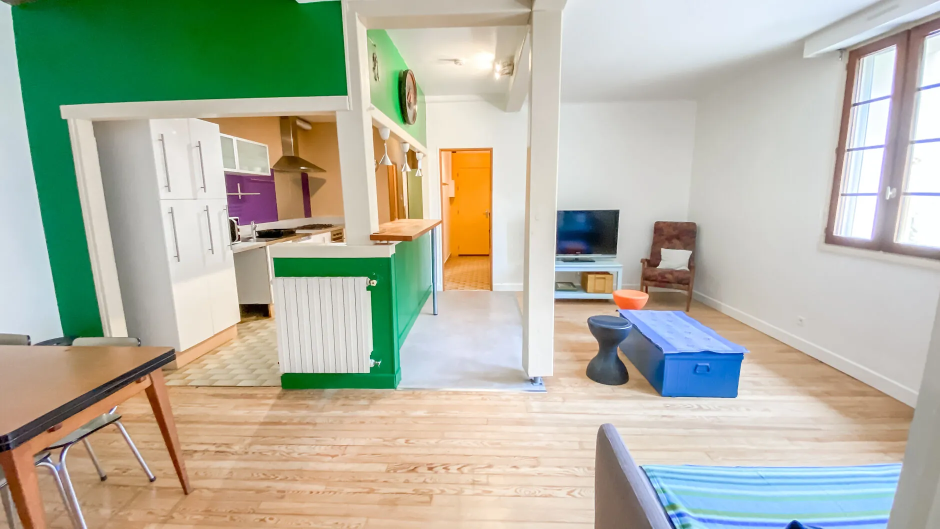 Appartement T3/4 à Bayonne avec cave et parking, proche centre-ville 