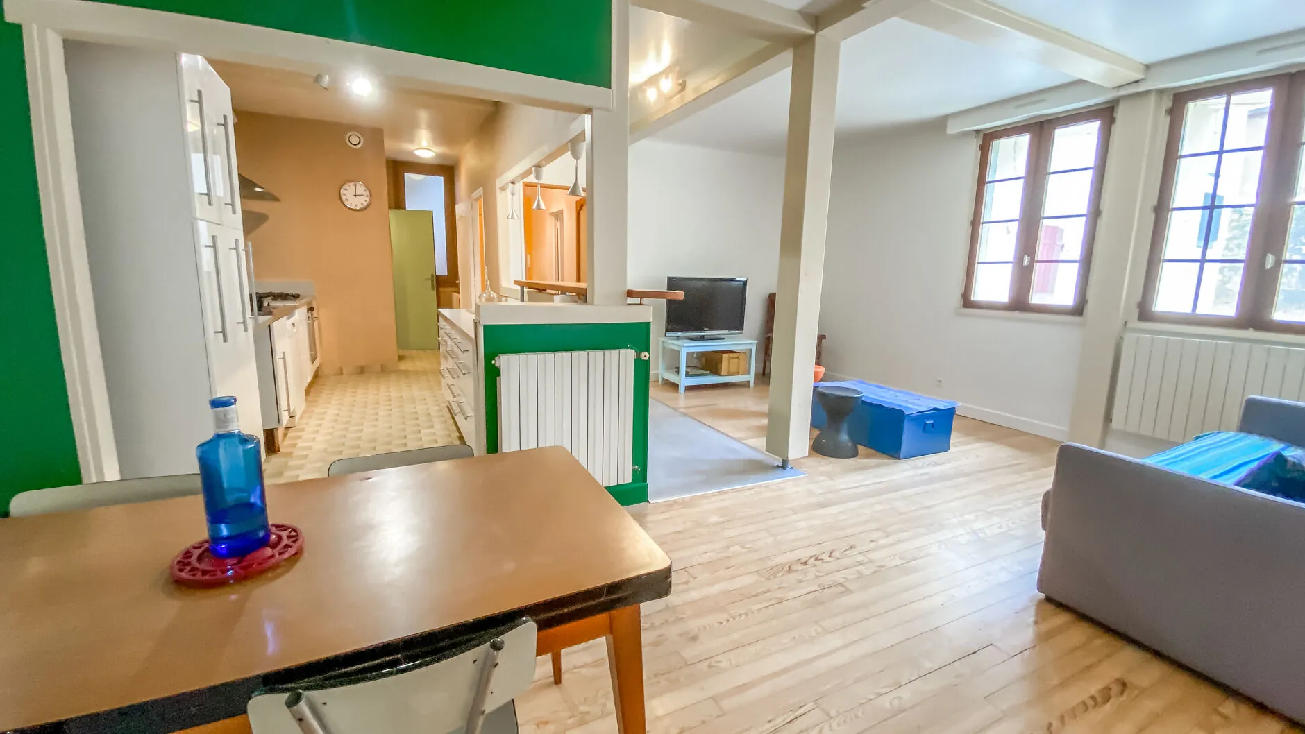 Appartement T3/4 à Bayonne avec cave et parking, proche centre-ville 