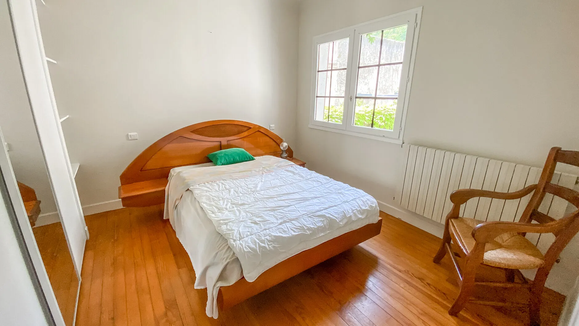 Appartement T3/4 à Bayonne avec cave et parking, proche centre-ville 
