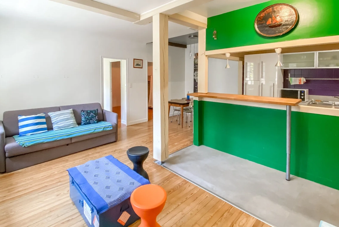 Appartement T3/4 à Bayonne avec cave et parking, proche centre-ville 