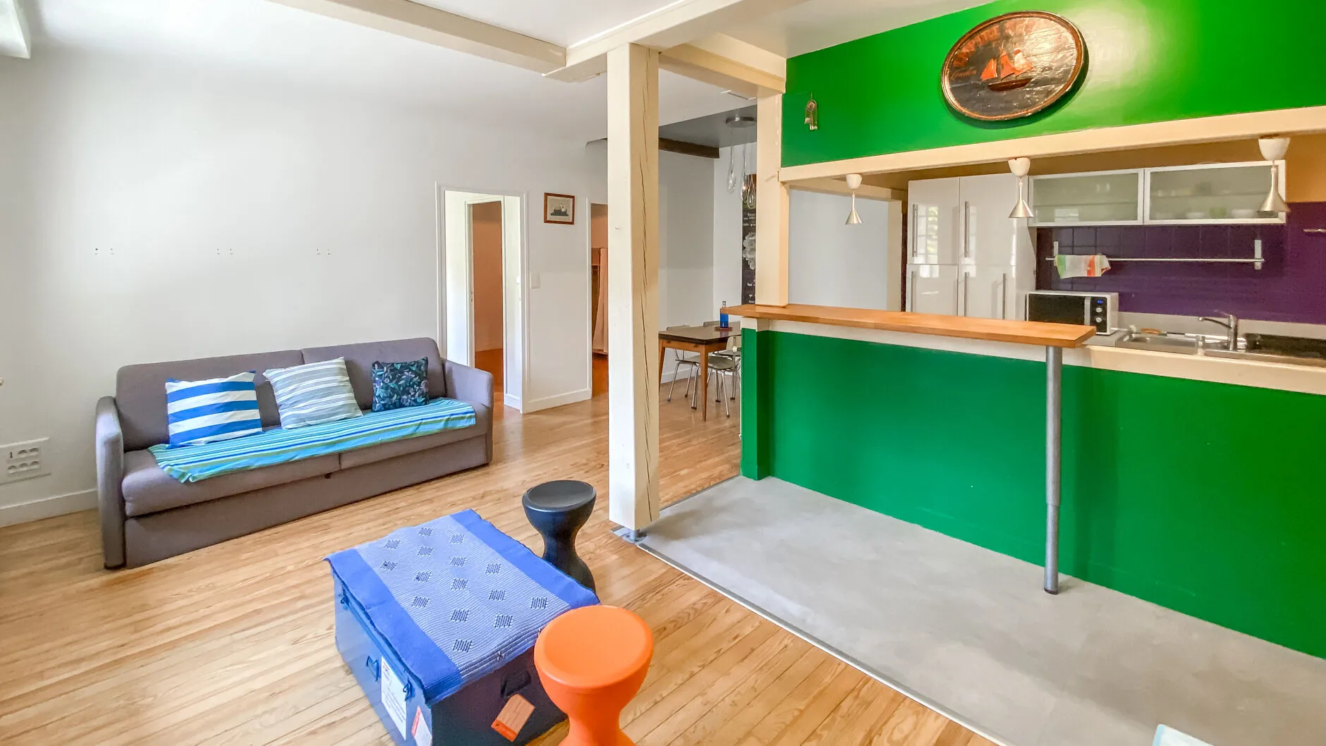 Appartement T3/4 à Bayonne avec cave et parking, proche centre-ville 