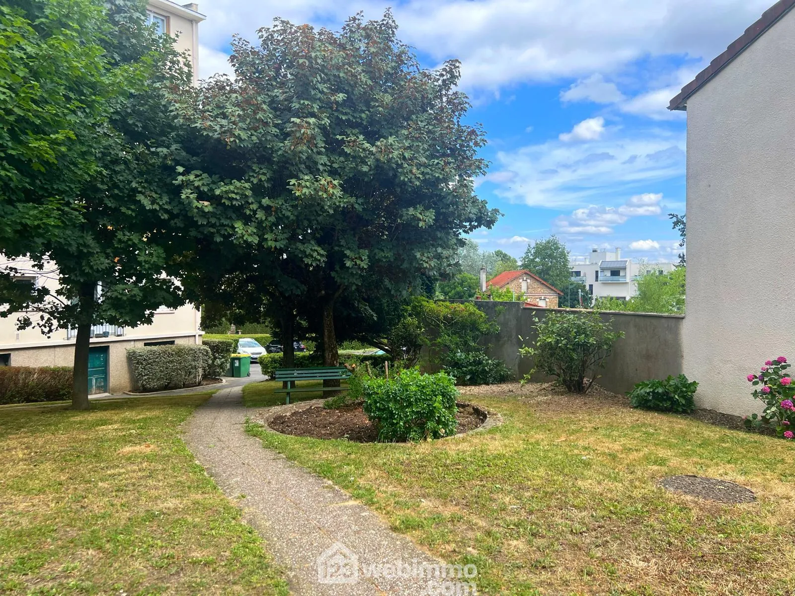 Splendide appartement de 60 m² avec cave au Plessis-Robinson 