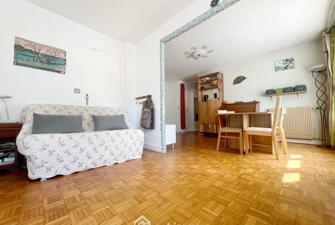 Splendide appartement de 60 m² avec cave au Plessis-Robinson 