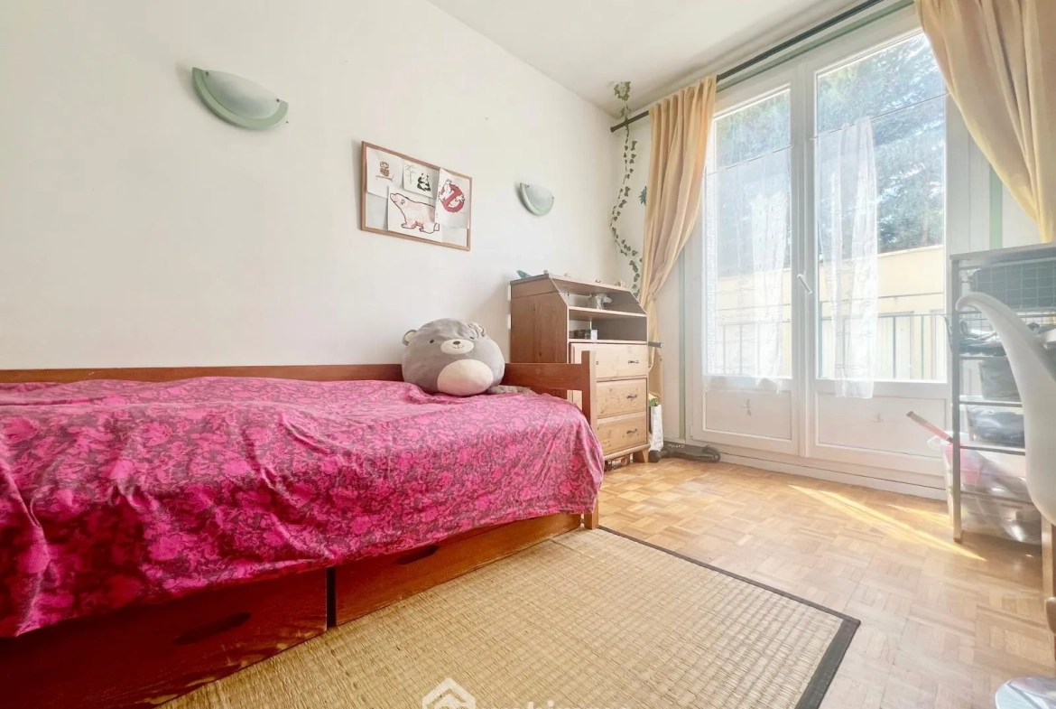 Splendide appartement de 60 m² avec cave au Plessis-Robinson 