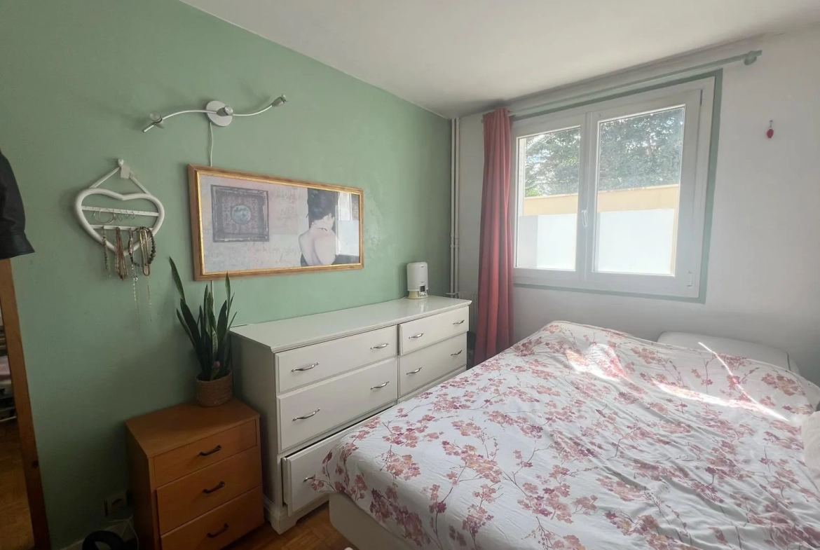 Splendide appartement de 60 m² avec cave au Plessis-Robinson 