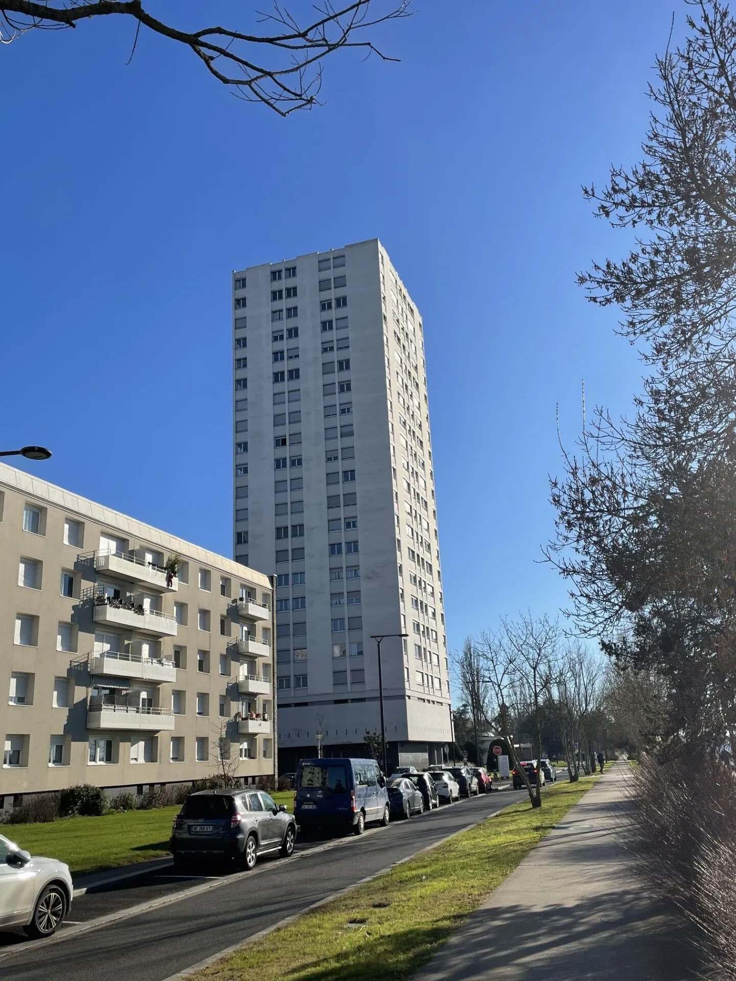 Appartement T3 rénové avec vue sur le Lac d'Allier à Vichy 