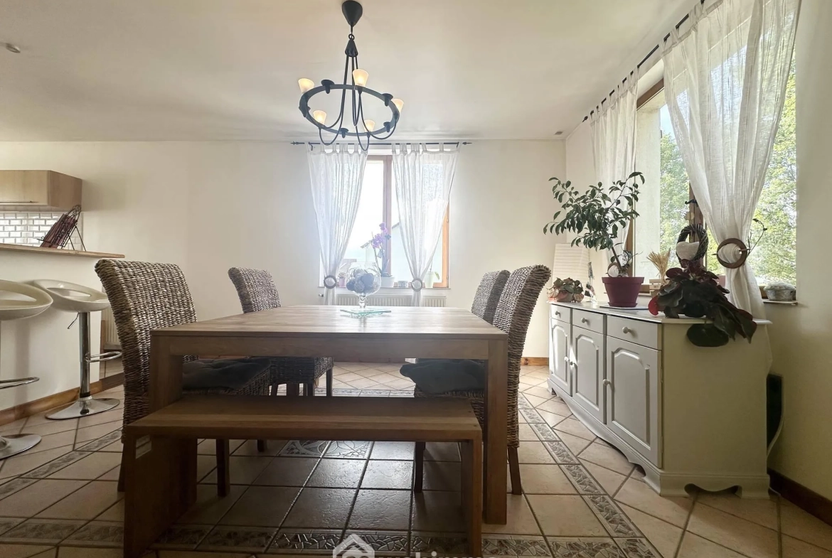 Magnifique maison de 176 m² à Pinon avec garage, cave et terrain clos 