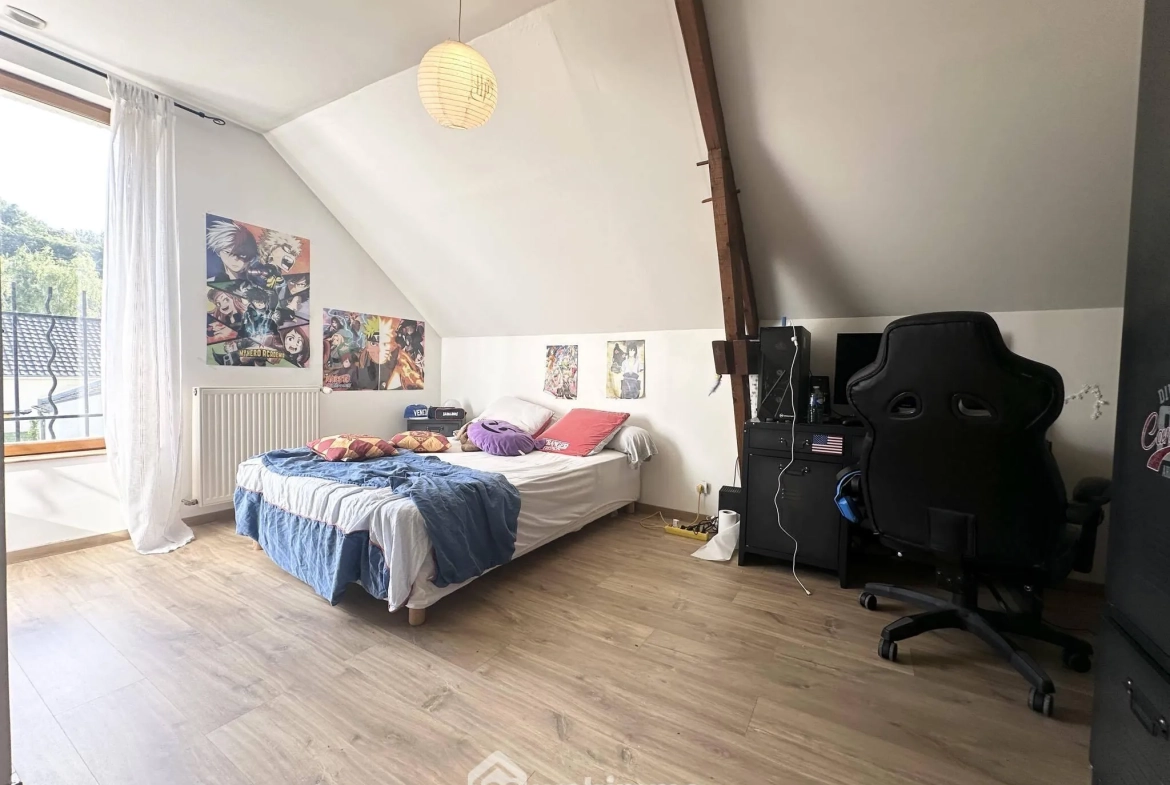 Magnifique maison de 176 m² à Pinon avec garage, cave et terrain clos 