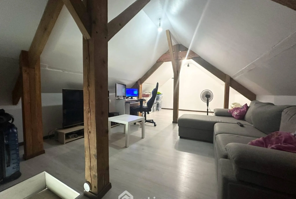 Magnifique maison de 176 m² à Pinon avec garage, cave et terrain clos 