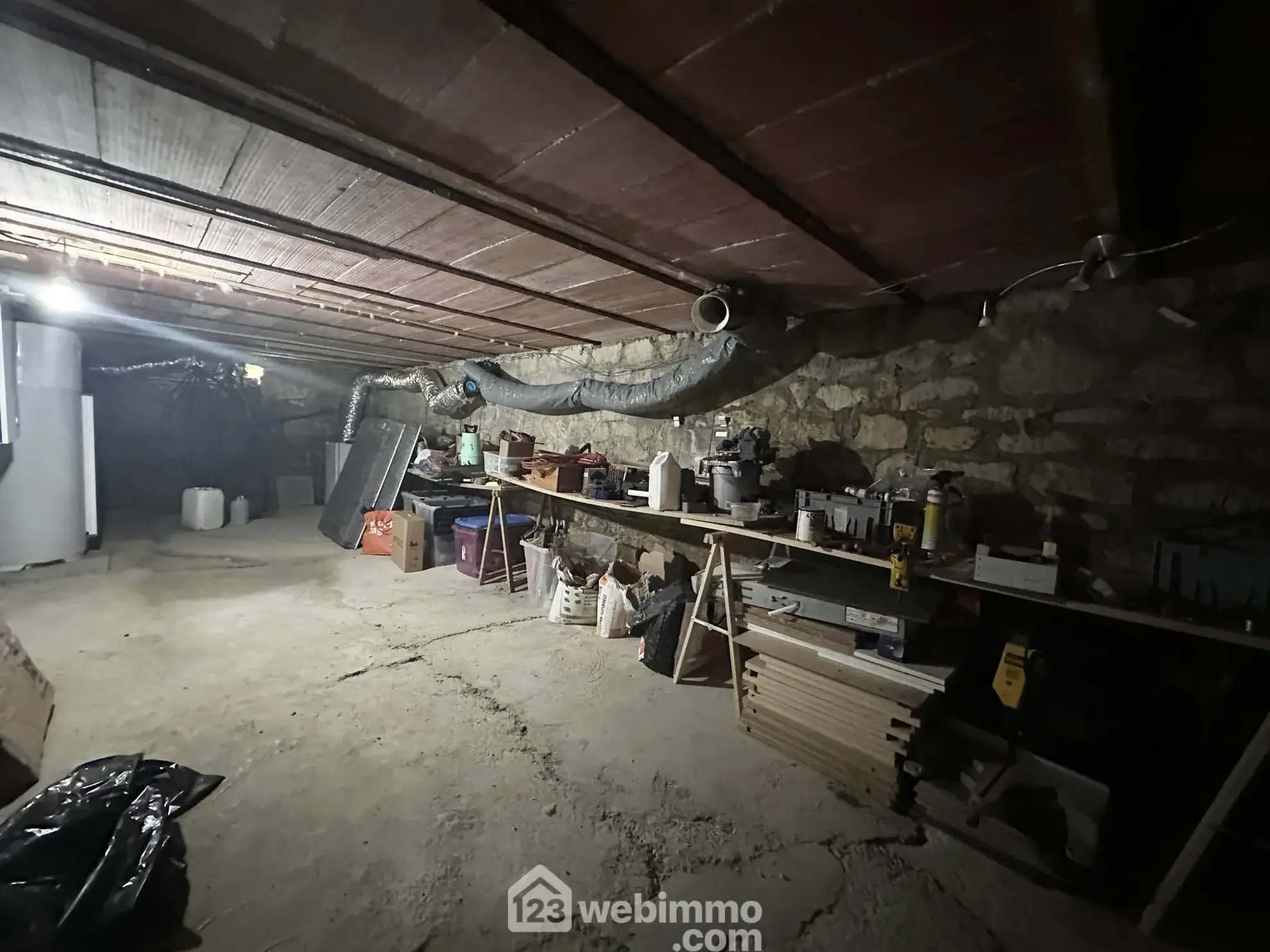 Magnifique maison de 176 m² à Pinon avec garage, cave et terrain clos 