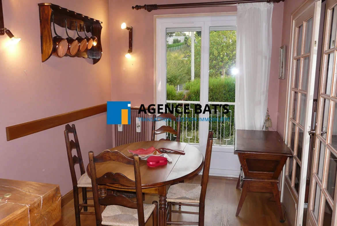 Belle maison de 153 m² à Unieux avec jardin et garage - Secteur calme 