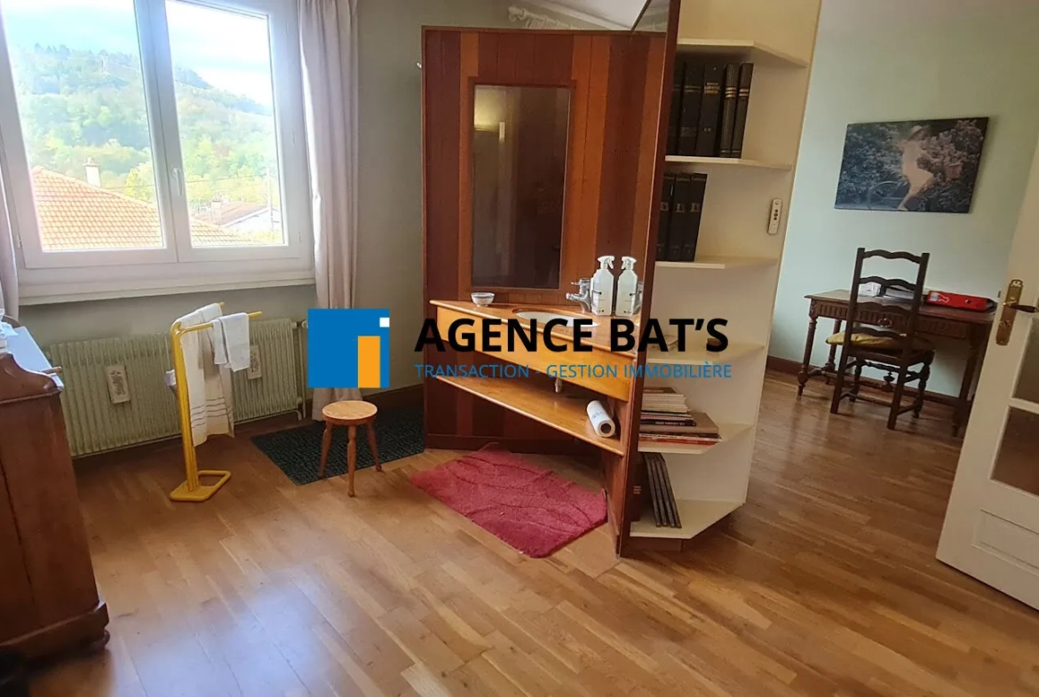 Belle maison de 153 m² à Unieux avec jardin et garage - Secteur calme 