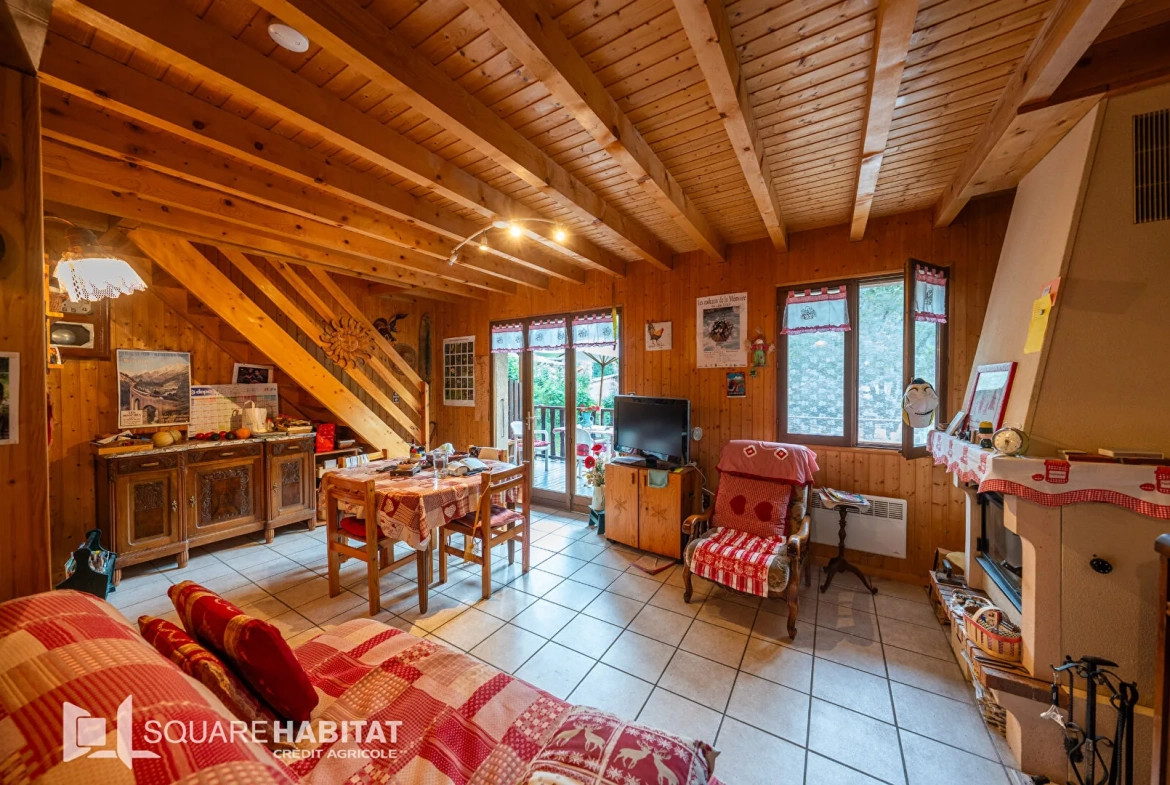 Maison mitoyenne à Les Orres de 98 m² avec garage et terrasse 